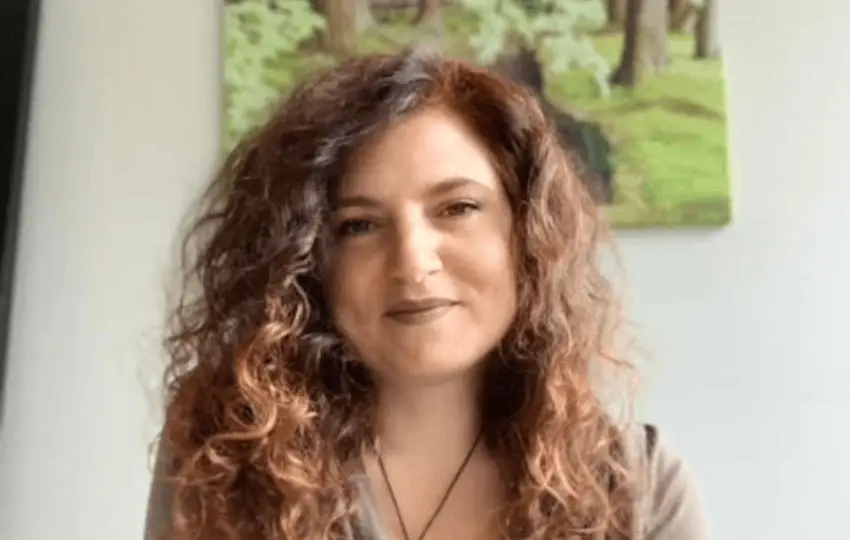Meet Pascale Lamacchia, Doula & Chinese Medicine specialist in Amsterdam